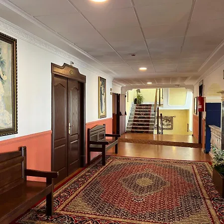 埃尔瑟斯尼酒店