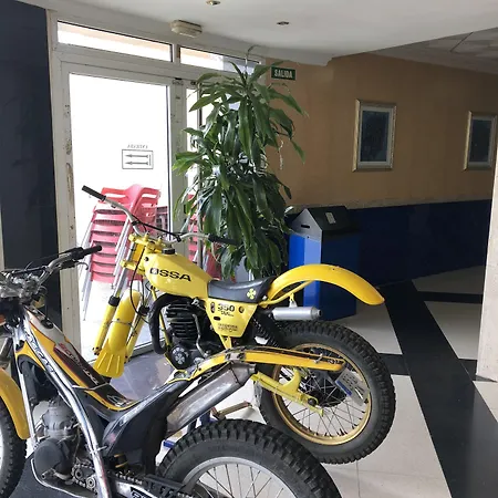 埃尔瑟斯尼酒店 3*