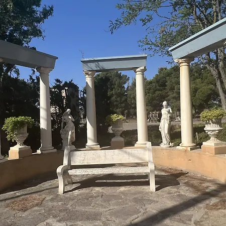 埃尔瑟斯尼酒店 酒店