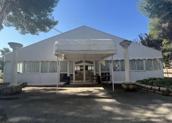 El Cisne Szálloda 3*