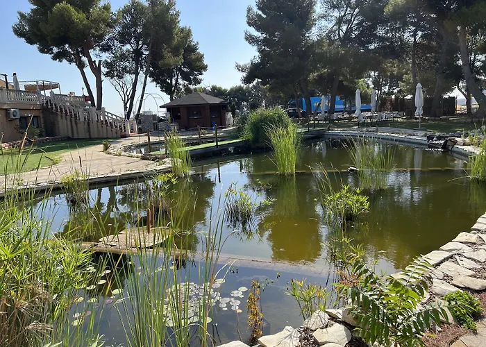 El Cisne Szálloda 3*